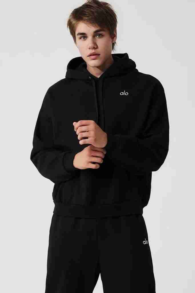 Accolade Hoodie Black