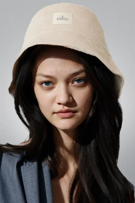 Alo Fluffy Hat