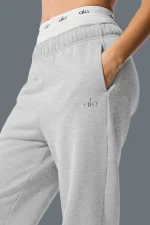 Alo Accolade Sweatpant Dupe Logo