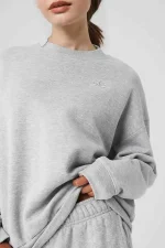 lightweight tracksuit logo