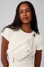 Alo Yoga Explorer Fanny Pack
